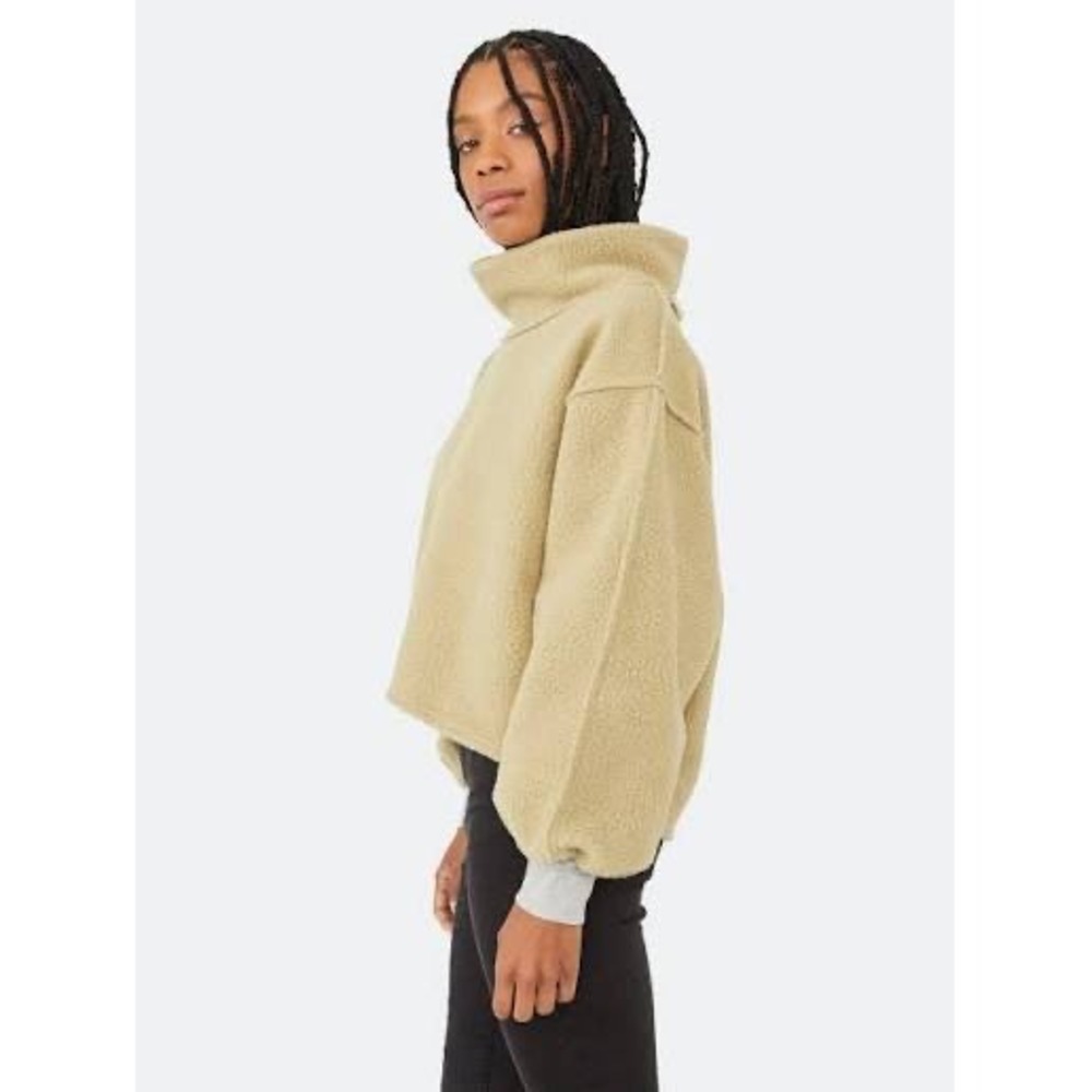 Free People Elk Mountain cream Sherpa pullover size medium